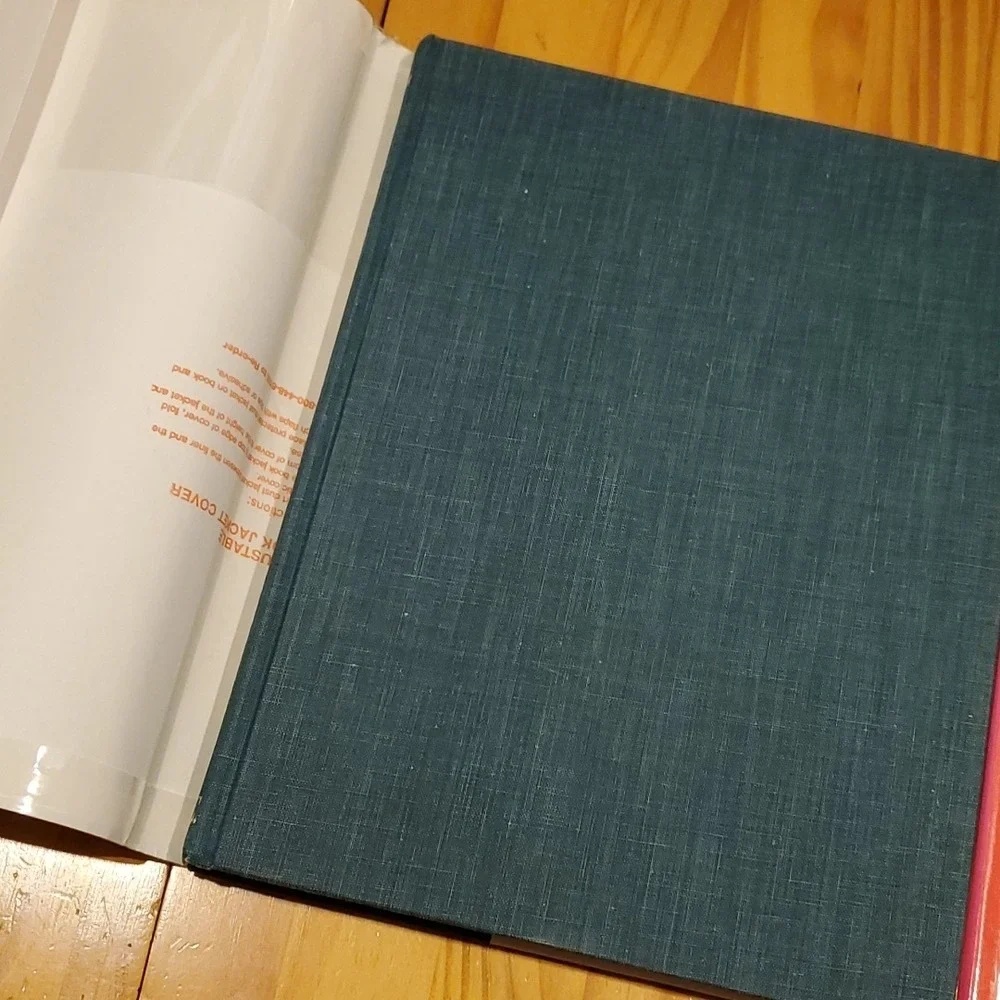 2 Pennsylvania‎ Railroad coffee table books